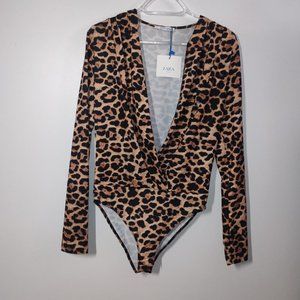 Zara Leopard Print Long Sleeve Bodysuit 🖤